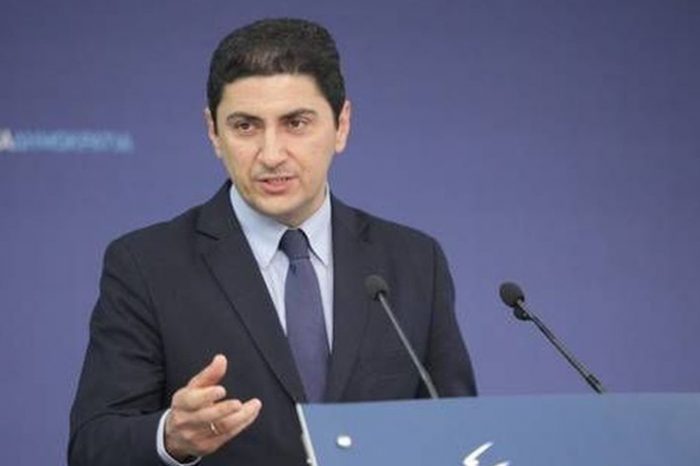 Λ. Αυγενάκης: «Παραδοχή ήττας και συνταγματικός ακτιβισμός η  Συνταγματική Αναθεώρηση για τον ΣΥΡΙΖΑ»