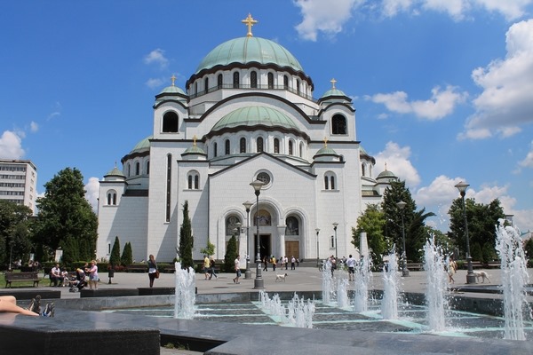 Η κοίμηση του Πατριάρχη Σερβίας προκαλεί αναταράξεις στην Ιερά Σύνοδο της χώρας