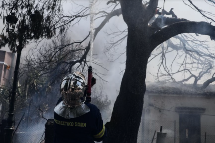 Δίωξη σε βαθμό κακουργήματος στον 43χρονο για τη φωτιά στο Κρυονέρι