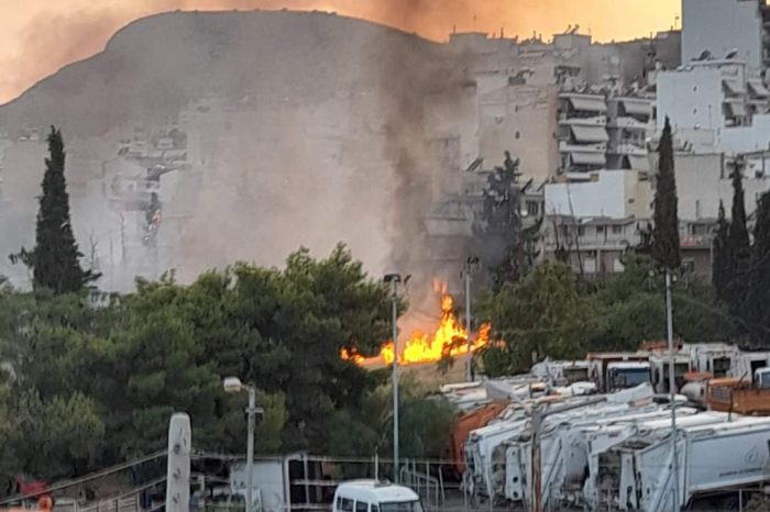 Φωτιά στη Νεάπολη Κορυδαλλού – Άμεση κινητοποίηση της πυροσβεστικής