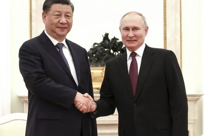 Πούτιν-Σι Τζι Πινγκ: «Αγαπητέ μου φίλε». Το Κρεμλίνο επιχειρεί να βρει την Κίνα ως σύμμαχο στην αντιπαράθεση με την Δύση
