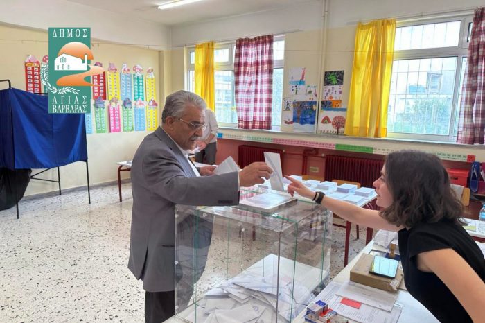 Επίσκεψη στα εκλογικά τμήματα πραγματοποίησε ο Δήμαρχος της πόλης-Συγχαρητήρια από όλους τους δικαστικούς για την οργάνωση και την προετοιμασία