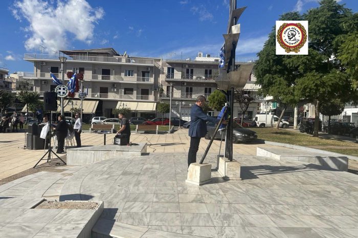 Ο Δήμος Αιγάλεω τίμησε τη μνήμη των θυμάτων της εξέγερσης του Πολυτεχνείου