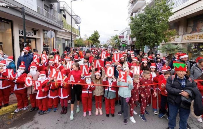 Γ. Δημόπουλος: Εκατοντάδες Αγιοβασιλάκια στους δρόμους και τρενάκια και παιχνίδια και χριστουγεννιάτικη αγορά