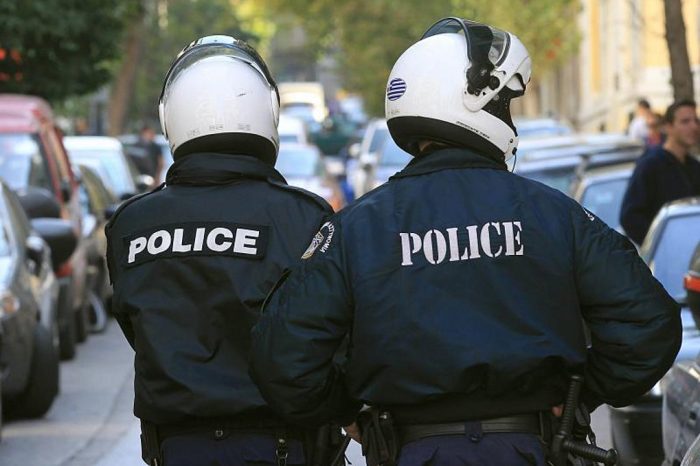 «Τελεσίγραφο» Χρυσοχοΐδη για επιστροφή εντός 24ωρων δεκάδων αστυνομικών στην Άμεση Δράση