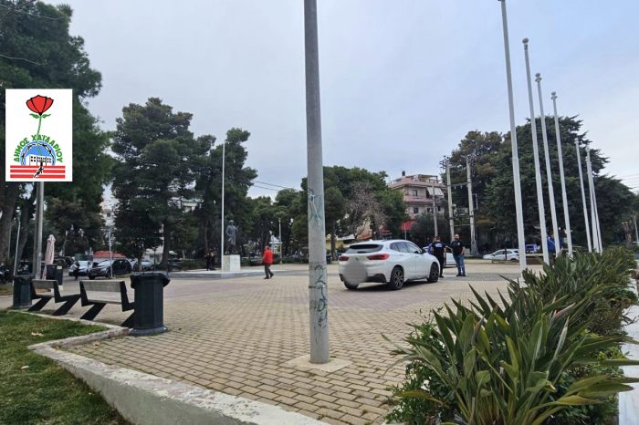 Απομακρύνθηκαν από την πλατεία Ηρώων τα παρανόμως παρκαρισμένα οχήματα